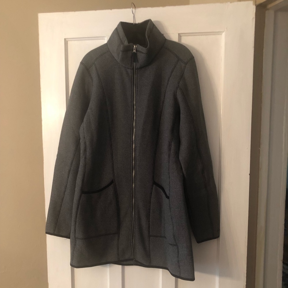 Women’s Eddie Bauer Tall fall weight jacket